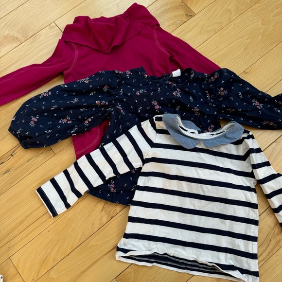 Huge Lot of Girl’s Tops - Picture 4 of 9